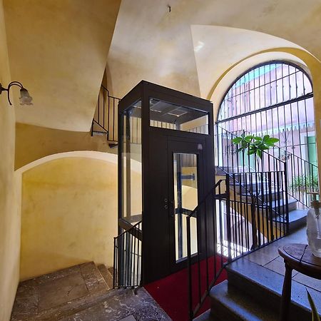 Апартаменти Casa D'Aria Катанія Екстер'єр фото